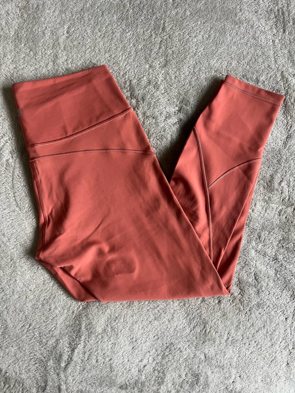 Lululemon In Movement Tights 25” size 10